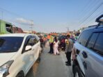 Personil Polsek Ukui Laksanakan Patroli di Pasar Ramadhan.