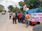 Bela Hak Anggota Ketua Serikat FSPMI PTSI (APRIL Group) Malah Kena PHK, Spontanitas Pasang Tenda Gelar Aksi Damai